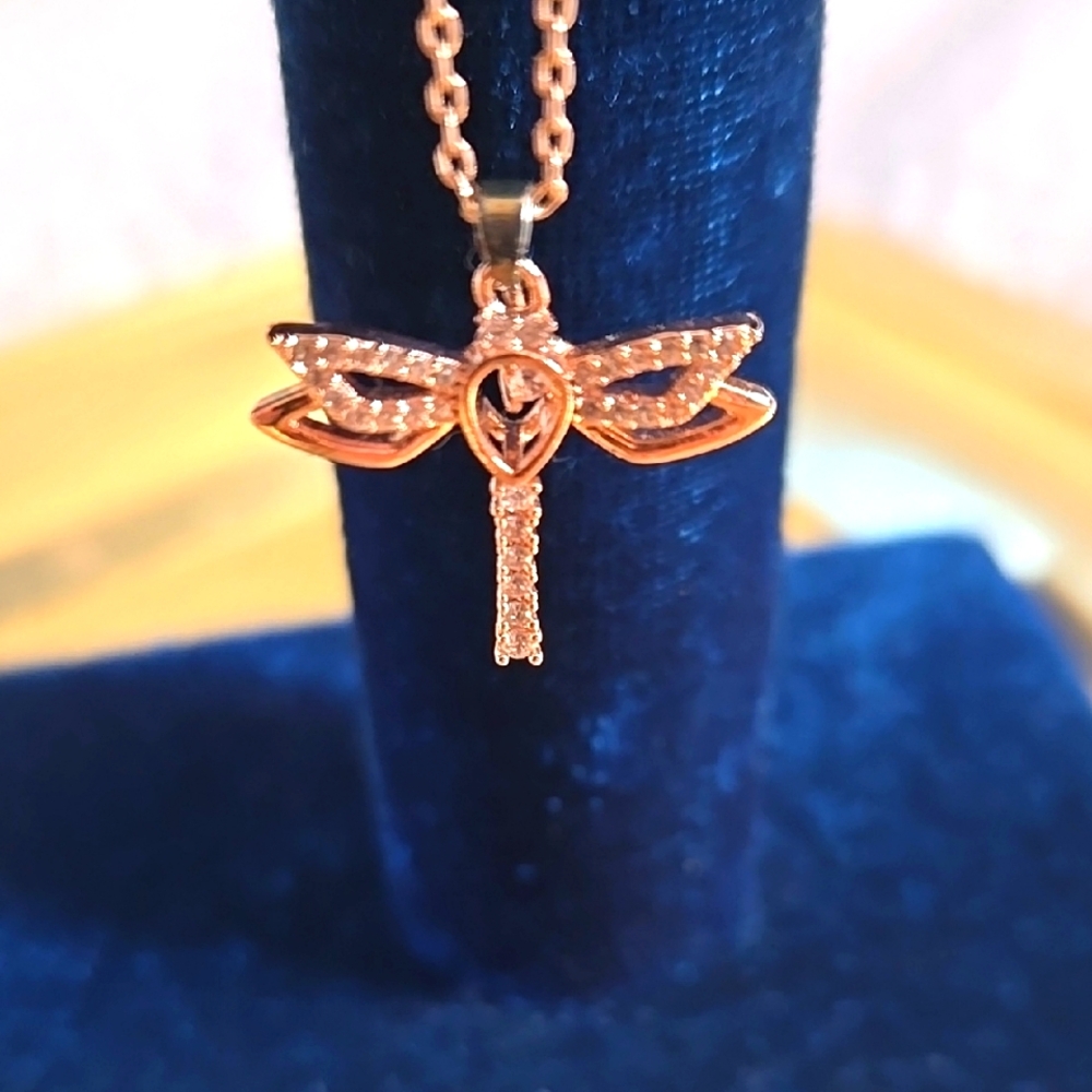 Rose gold and diamond dragonfly necklace